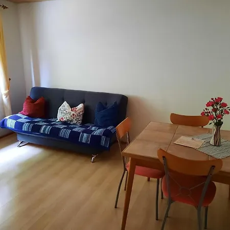 Ferienwohnung Im Haus Hurst Im Goldenen Weindorf 公寓 *
