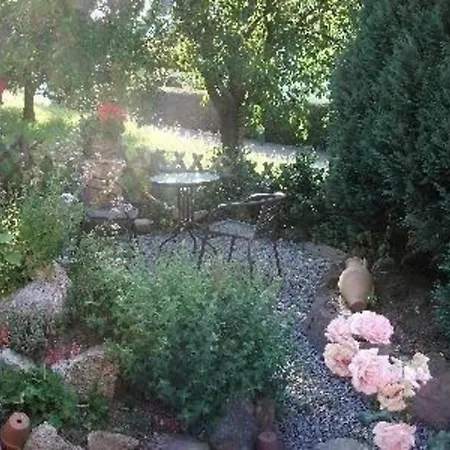 Ferienwohnung Im Haus Hurst Im Goldenen Weindorf 公寓 *